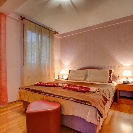 Sunny Villa Apartments Будва Экстерьер фото