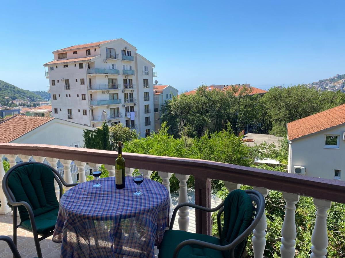 Sunny Villa Apartments Будва Экстерьер фото