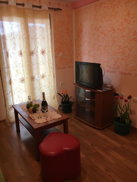 Sunny Villa Apartments Будва Экстерьер фото