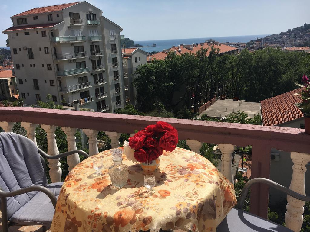 Sunny Villa Apartments Будва Экстерьер фото